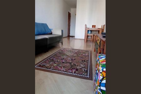 Apartamento à venda com 64m², 3 quartos e sem vaga
