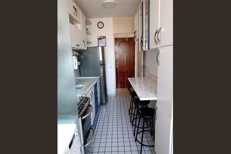 Apartamento à venda com 64m², 3 quartos e sem vaga