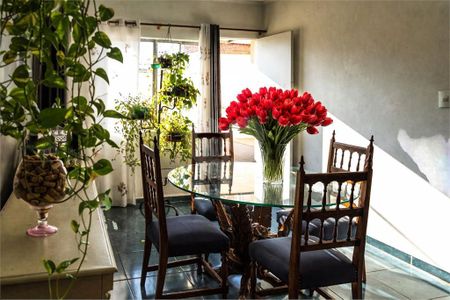 Casa à venda com 3 quartos, 212m² em Vila da Saúde, São Paulo