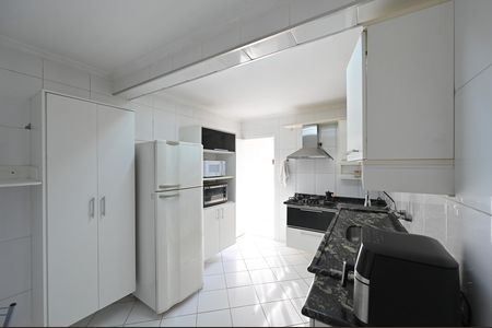 Casa à venda com 212m², 3 quartos e 4 vagasCozinha