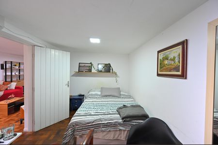 Casa à venda com 212m², 3 quartos e 4 vagasQuarto Casa2
