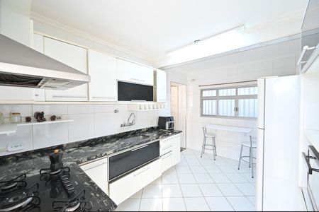 Casa à venda com 212m², 3 quartos e 4 vagasCozinha