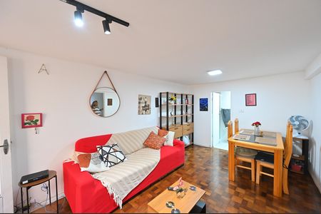 Casa à venda com 212m², 3 quartos e 4 vagasSala Casa 2