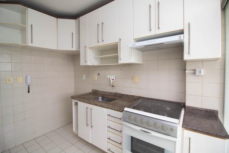 Apartamento para alugar com 70m², 2 quartos e 1 vaga Apartamento para alugar com 70m², 2 quartos e 1 vagaCozinha - Armários