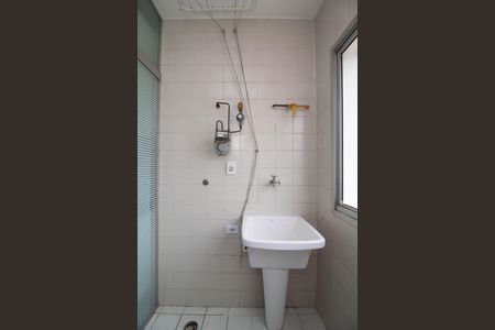 Apartamento para alugar com 70m², 2 quartos e 1 vaga Apartamento para alugar com 70m², 2 quartos e 1 vagaÁrea de Serviço
