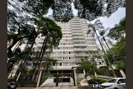 Apartamento para alugar com 109m², 3 quartos e 2 vagasFachada 