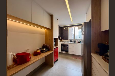 Apartamento para alugar com 109m², 3 quartos e 2 vagasCozinha 