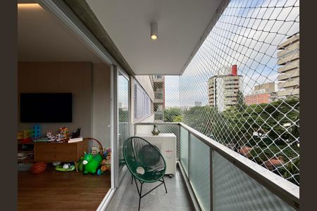 Apartamento para alugar com 109m², 3 quartos e 2 vagasSacada