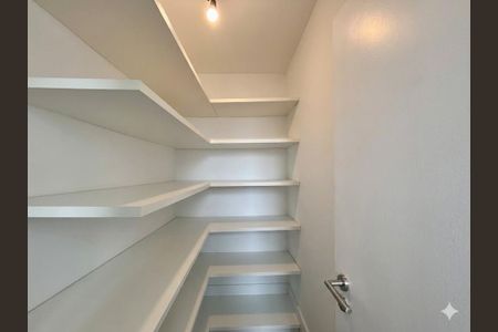 Apartamento para alugar com 109m², 3 quartos e 2 vagasDespensa 