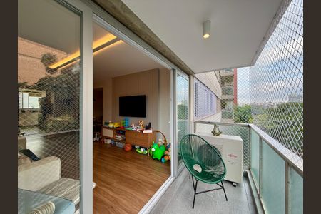 Apartamento para alugar com 109m², 3 quartos e 2 vagasSacada