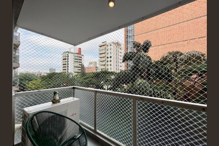 Apartamento para alugar com 109m², 3 quartos e 2 vagasSacada