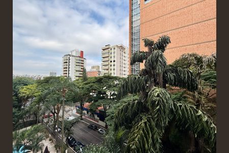 Apartamento para alugar com 109m², 3 quartos e 2 vagasVista 