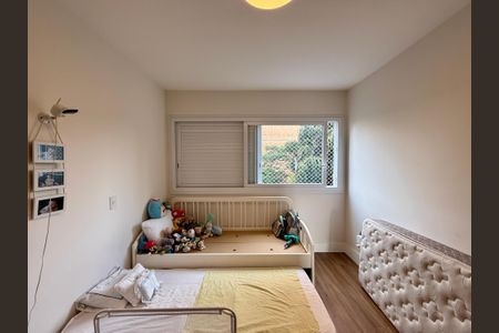 Apartamento para alugar com 109m², 3 quartos e 2 vagasQuarto 2