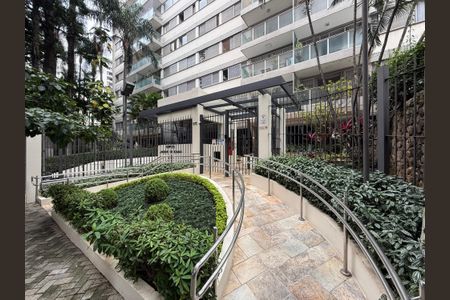 Apartamento para alugar com 109m², 3 quartos e 2 vagasFachada