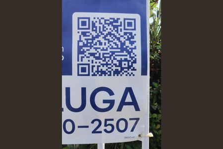 Casa para alugar com 250m², 2 quartos e 3 vagasfoto da placa