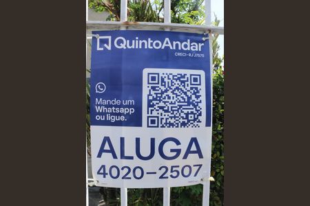 Casa para alugar com 250m², 2 quartos e 3 vagasfoto da placa