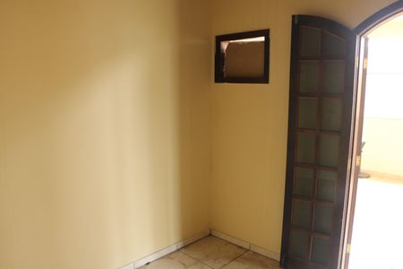 Casa para alugar com 250m², 2 quartos e 3 vagasquarto