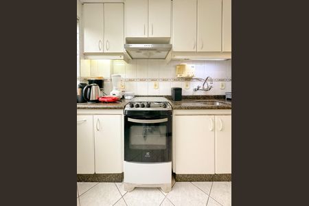 Apartamento para alugar com 50m², 2 quartos e 2 vagasCozinha