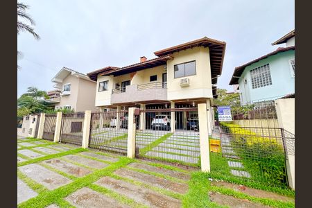 Apartamento para alugar com 50m², 2 quartos e 2 vagasFachada