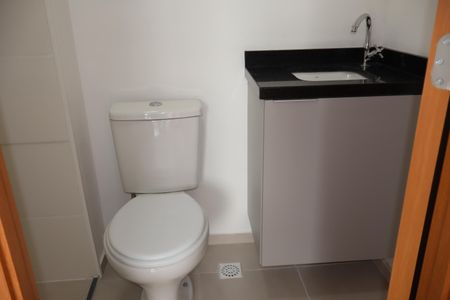 Apartamento para alugar com 35m², 2 quartos e sem vagaBanheiro