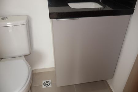 Apartamento para alugar com 35m², 2 quartos e sem vagaBanheiro