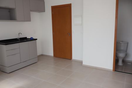 Sala de apartamento para alugar com 2 quartos, 35m² em Vila Antonieta, São Paulo