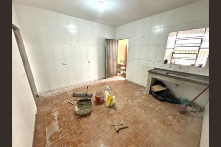 Sala/Cozinha de casa para alugar com 2 quartos, 80m² em Jardim Campinas, São Paulo