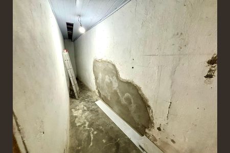 Casa para alugar com 80m², 2 quartos e 1 vaga Casa para alugar com 80m², 2 quartos e 1 vagaCorredor