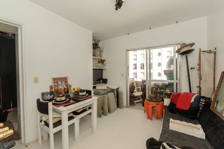 Sala de apartamento à venda com 1 quarto, 40m² em Morro dos Ingleses, São Paulo