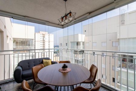 Apartamento à venda com 60m², 2 quartos e 1 vagaVaranda