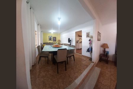 Casa à venda com 3 quartos, 180m² em Conjunto Habitacional Padre Anchieta, Campinas
