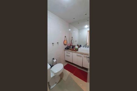 Apartamento para alugar com 70m², 2 quartos e 2 vagasBanheiro