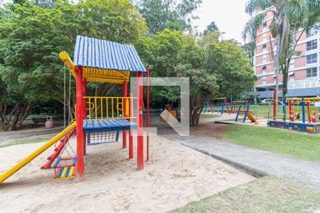 Apartamento para alugar com 70m², 2 quartos e 2 vagasÁrea comum - Playground