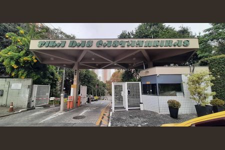 Apartamento para alugar com 70m², 2 quartos e 2 vagasFachada e portaria