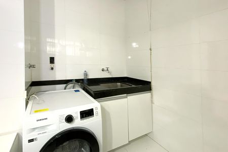 Apartamento à venda com 124m², 3 quartos e 1 vagaÁrea de Serviço