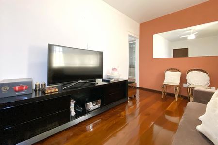 Apartamento à venda com 124m², 3 quartos e 1 vagaSala