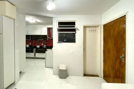 Apartamento à venda com 124m², 3 quartos e 1 vagaÁrea de Serviço