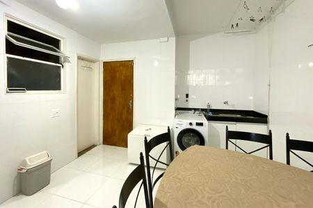 Apartamento à venda com 124m², 3 quartos e 1 vagaÁrea de Serviço