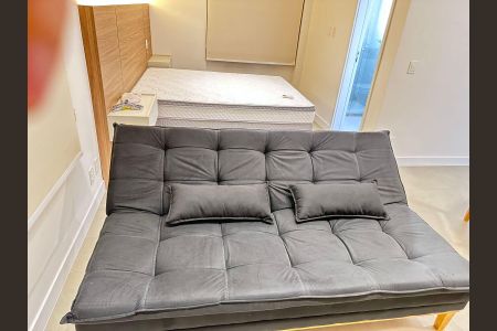 Quarto de apartamento à venda com 1 quarto, 43m² em Passo d’Areia, Porto Alegre