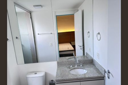 Apartamento à venda com 43m², 1 quarto e 1 vagaBanheiro
