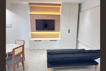 Sala de apartamento à venda com 1 quarto, 43m² em Passo d’Areia, Porto Alegre