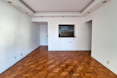 Apartamento à venda com 70m², 2 quartos e 1 vagaSala
