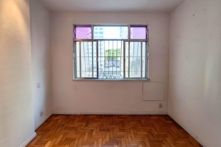 Apartamento à venda com 70m², 2 quartos e 1 vagaQuarto 2