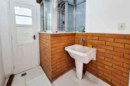 Apartamento à venda com 70m², 2 quartos e 1 vagaÁrea de Serviço