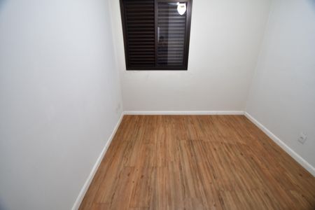 Apartamento à venda com 75m², 3 quartos e 2 vagasQuarto 1