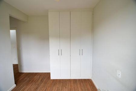 Apartamento à venda com 75m², 3 quartos e 2 vagasQuarto 3 - Suíte