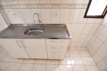 Apartamento à venda com 75m², 3 quartos e 2 vagasCozinha