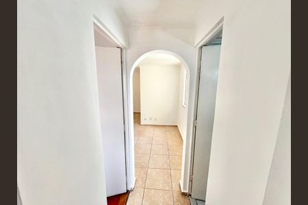 Corredor de apartamento para alugar com 2 quartos, 50m² em Vila Nova Cachoeirinha, São Paulo