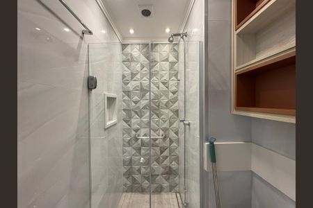 Apartamento para alugar com 64m², 2 quartos e 2 vagasBanheiro