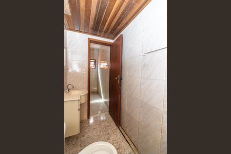 Casa para alugar com 100m², 2 quartos e 1 vagaBanheiro da Suíte